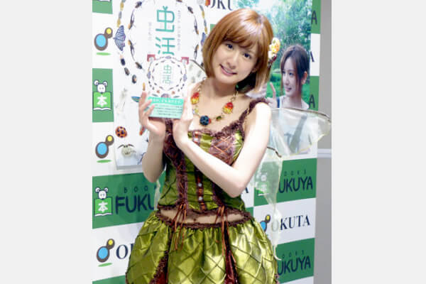 カブトムシゆかりさんの「虫活！」虫好き女子必見！ | 月虫