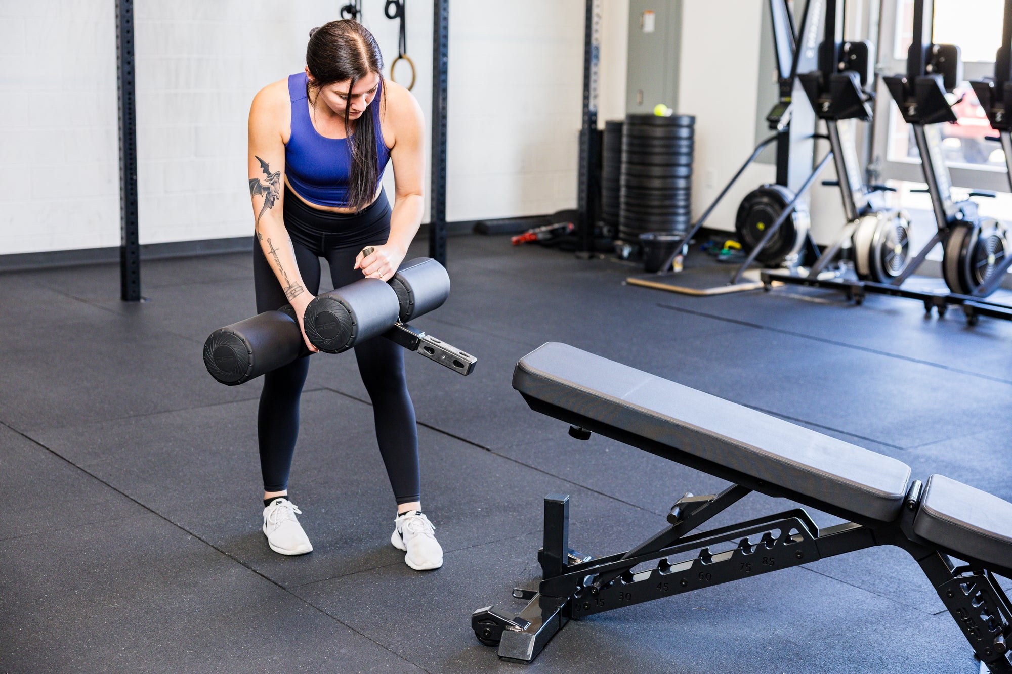 アジャスタブルベンチレッグローラーアタッチメント 2.0 | REP Fitness