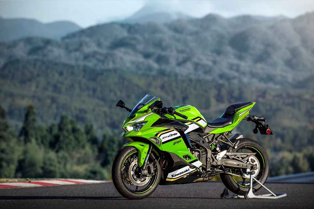 2025年モデル「Ninja ZX-4R」シリーズ納期案内です！ [最新情報] | U