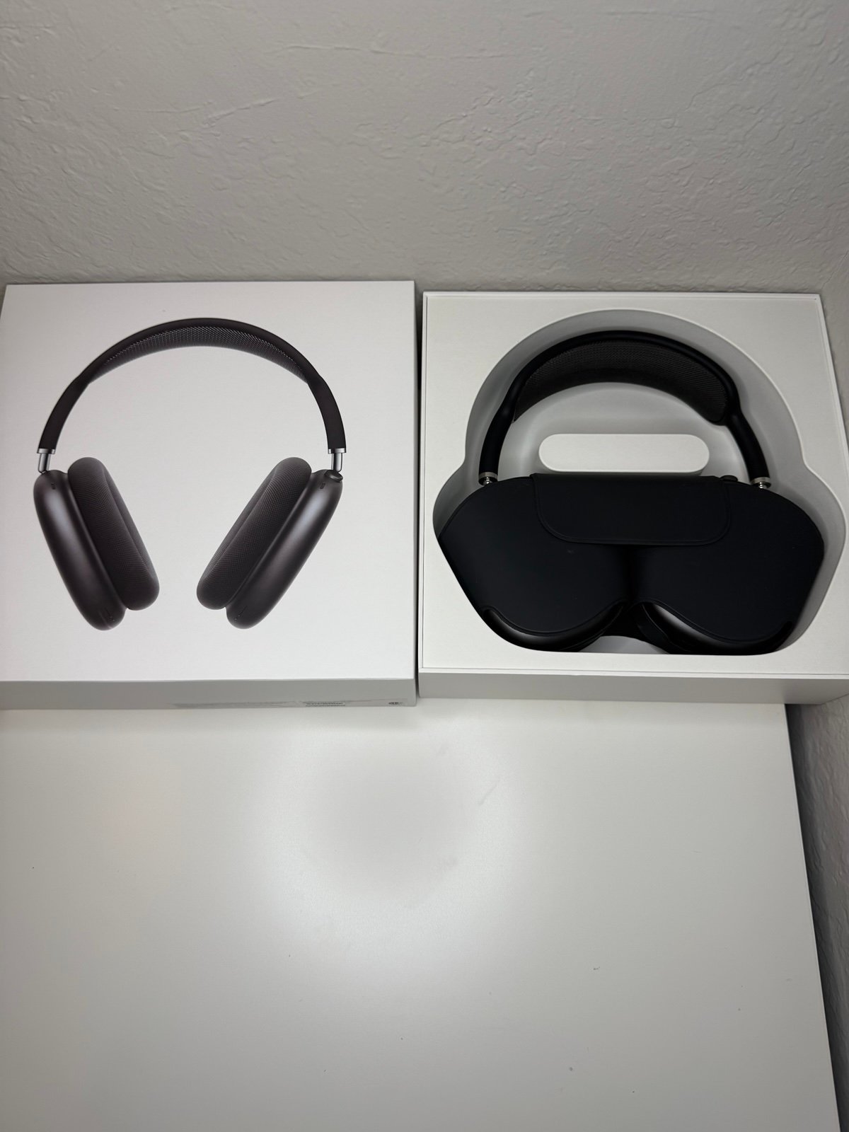 AirPods Max with Smart Case Apple Like new | Mercari