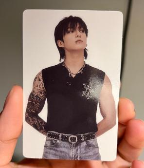 BTS JUNGKOOK JUNG KOOK GOLDEN TARGET | Mercari
