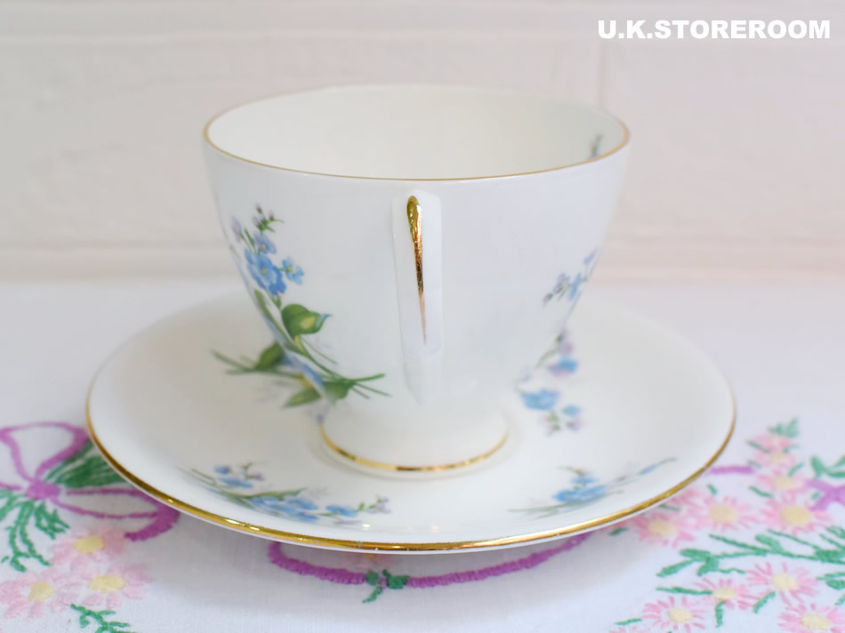 UKストアルーム RA197 Royal Albert ロイヤルアルバート 忘れな草