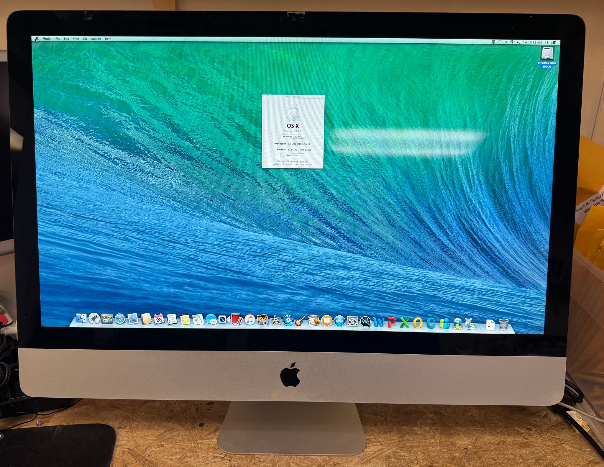 Apple iMac 27-inch Mid 2010 3.2GHz Dual-Core Intel Core i3