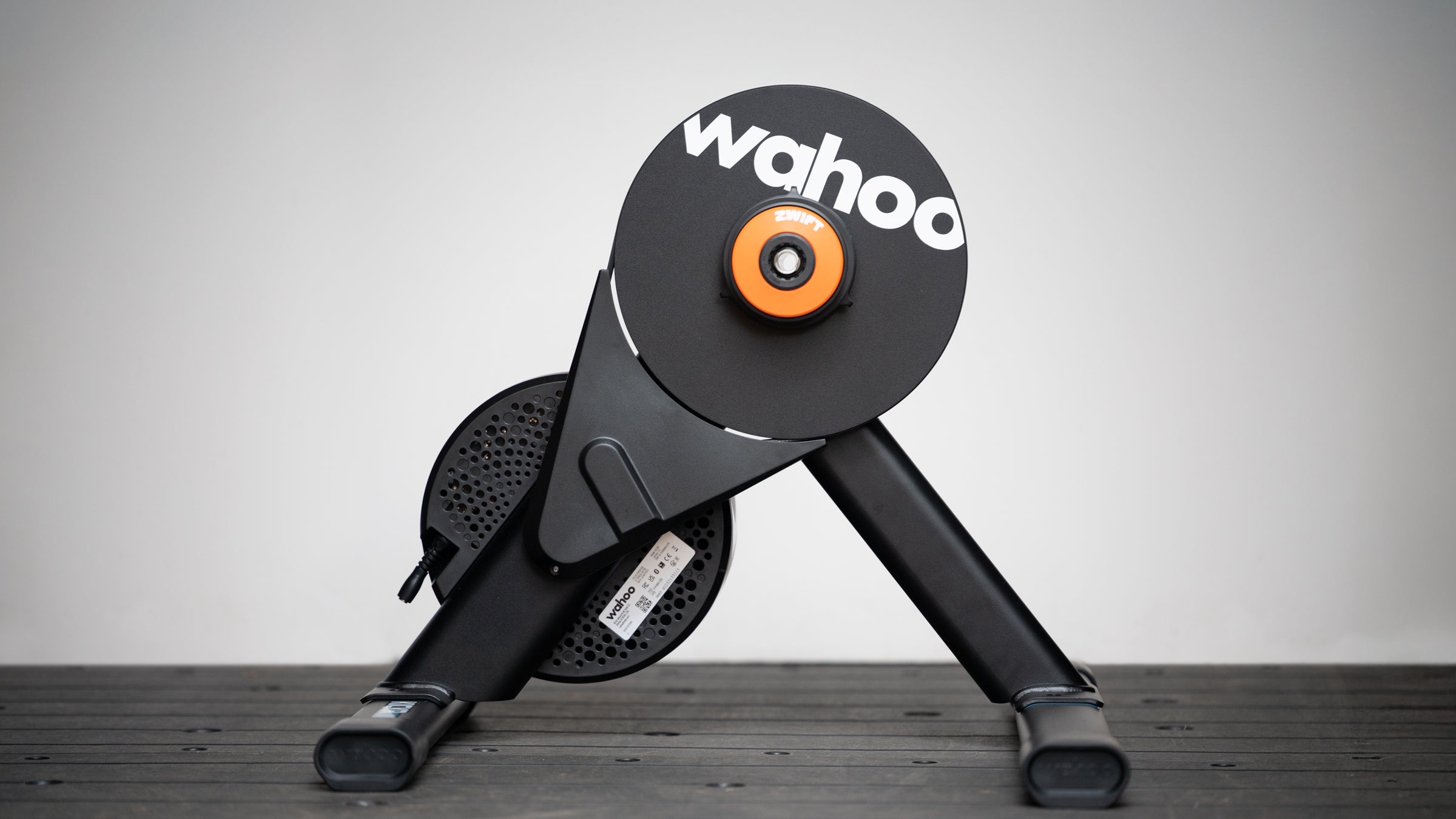 Wahoo Fitness KICKR Headwind fan review: Crow, eaten
