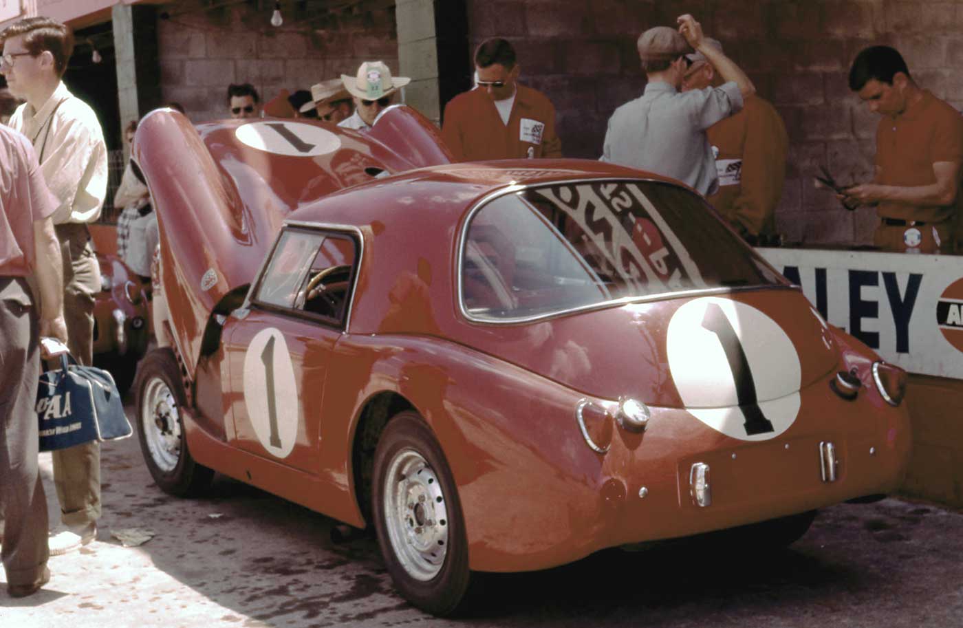 Sebring 1960: Under 1 liter GT Race