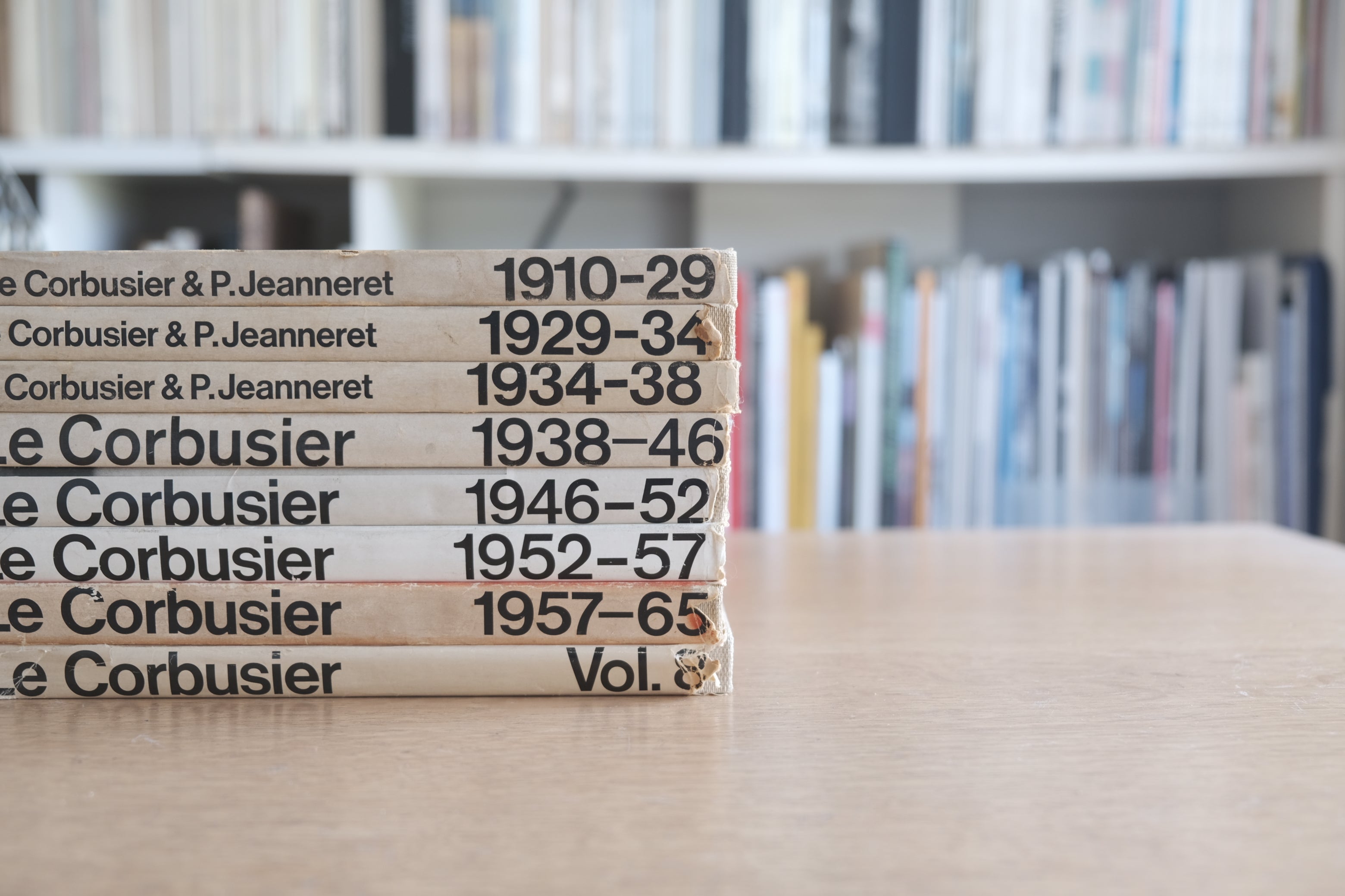 希少 建築全集】ル・コルビュジエ全作品集 全8巻セット｜Le Corbusier