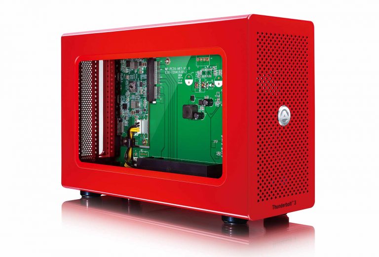 アミュレット、2スロット仕様のThunderbolt 3対応 PCI Express 外付け