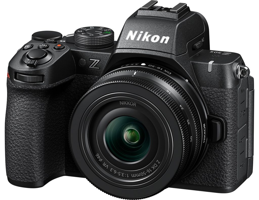 ニコン、APS-Cサイズミラーレスカメラ「ニコン Z50II」を発売〜最新