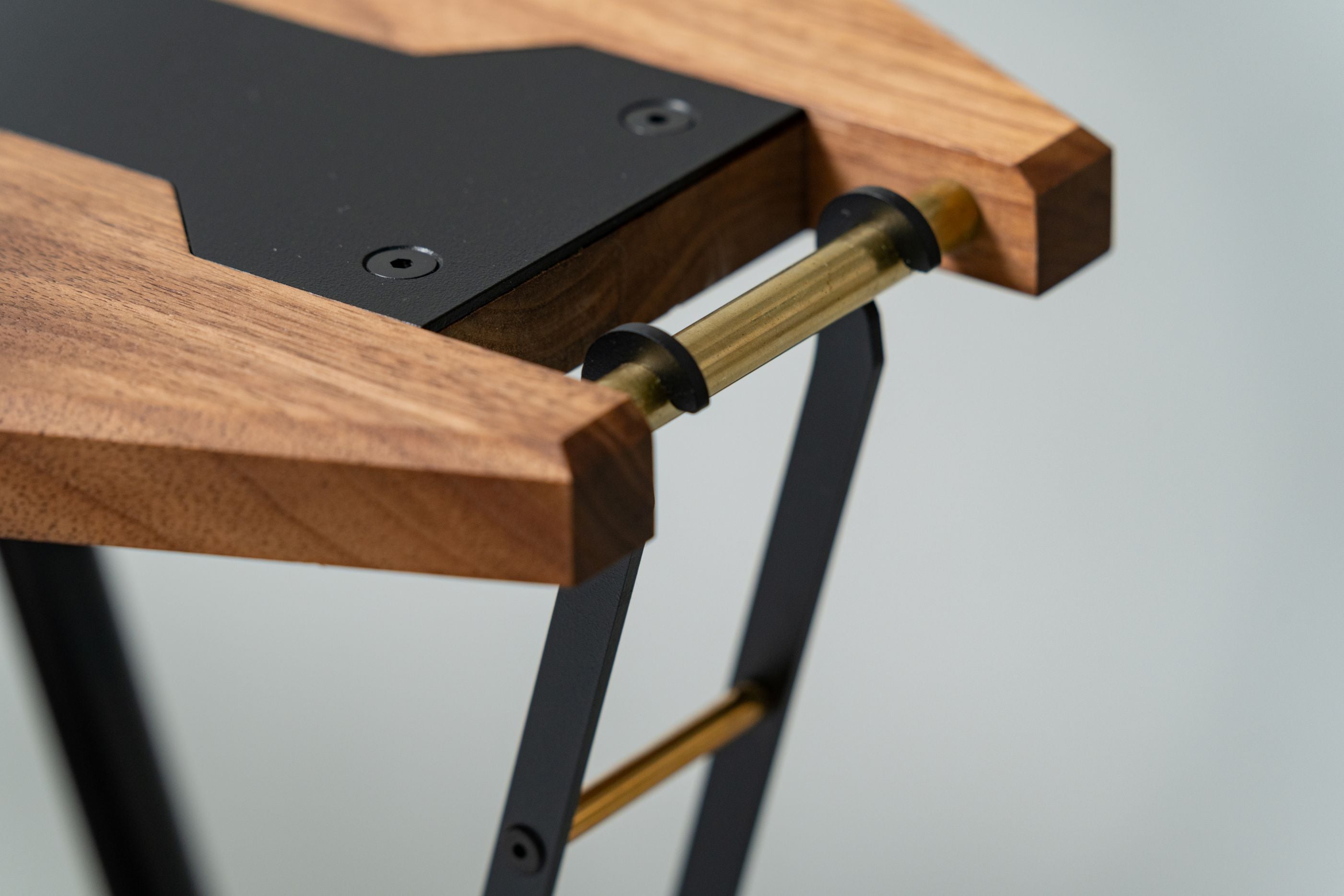 SBS DECK2 Iron Hanger – WANTKEY CAMP