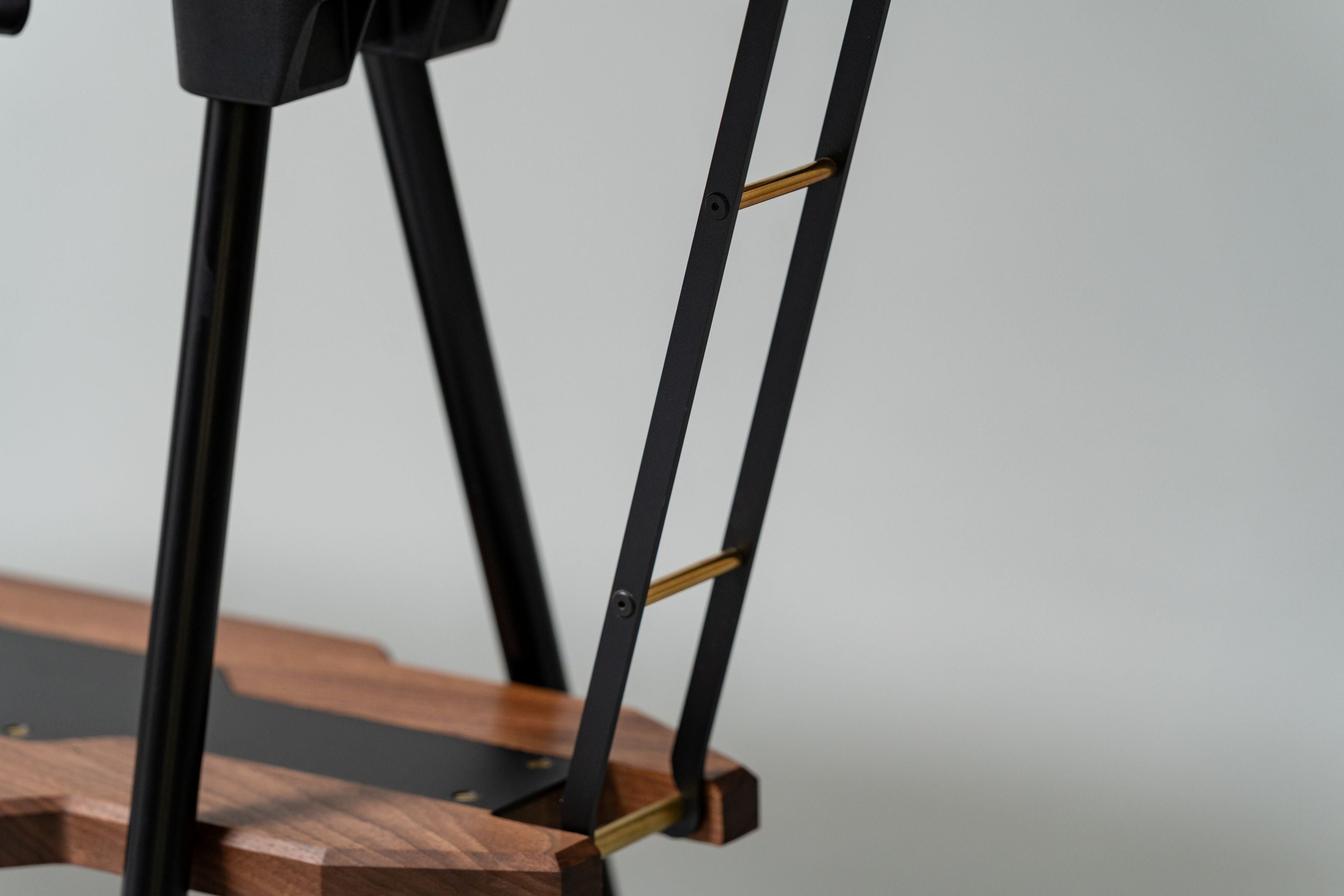 SBS DECK2 Iron Hanger – WANTKEY CAMP