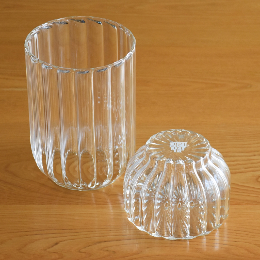 Diptyque 】実と美が魅力のガラスのキャンドルホルダー【コート