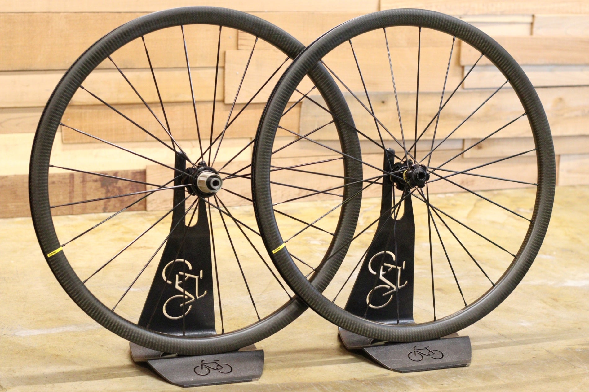 マヴィック MAVIC キシリウムプロカーボン KSYRIUM PRO CARBON SL UST