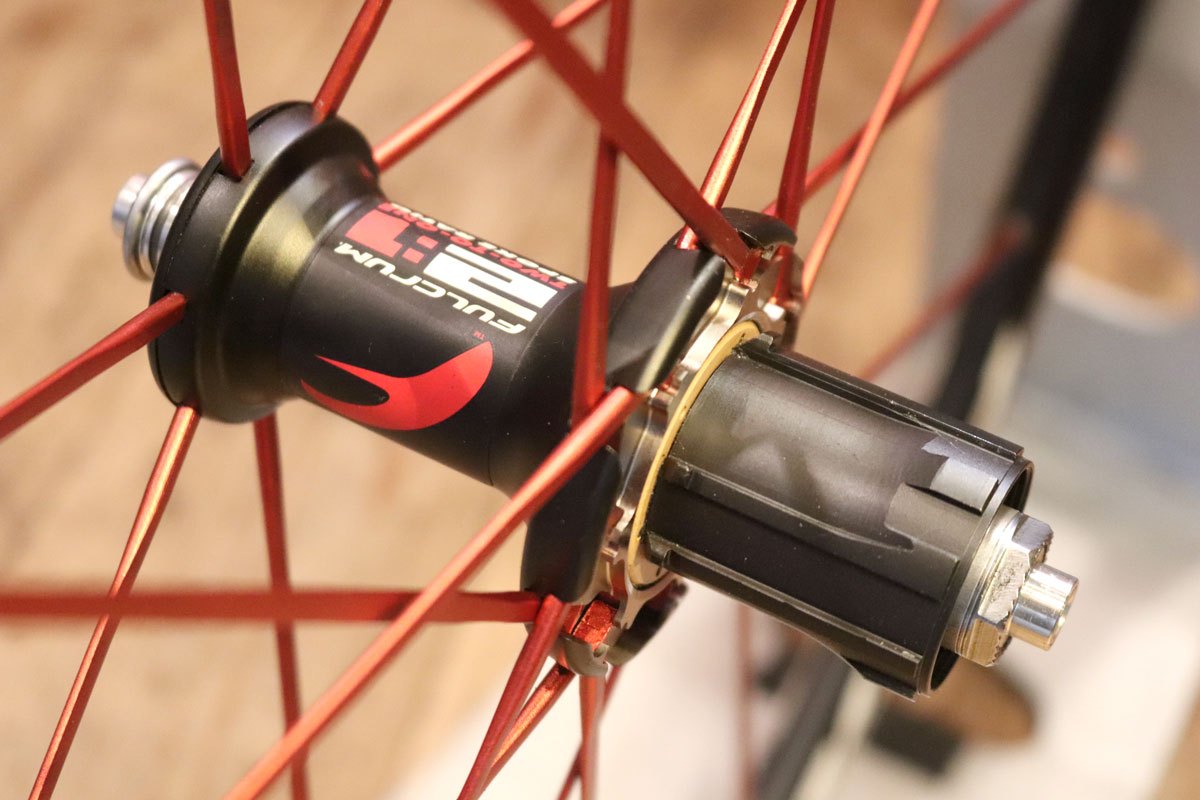 フルクラム FULCRUM レーシングゼロ RACING ZERO シマノ10S 赤ネクタイ