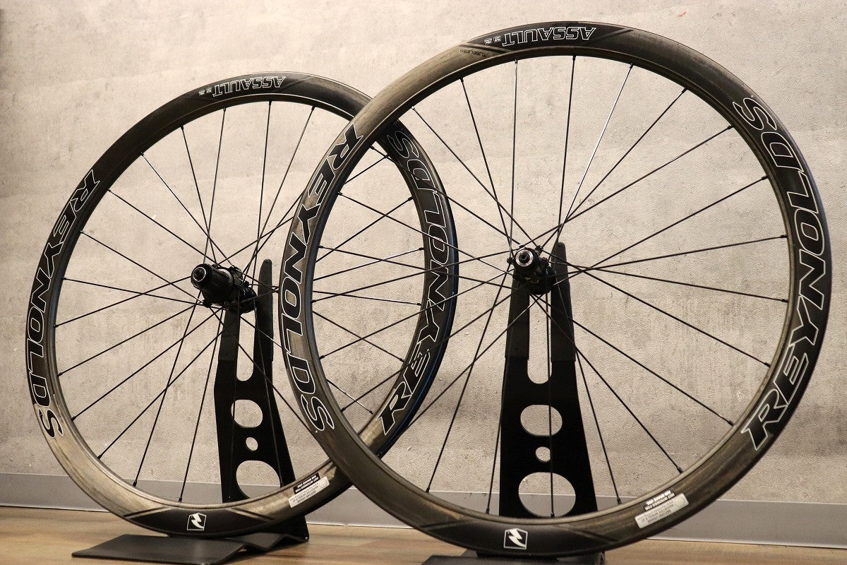 レイノルズ REYNOLDS アサルト ASSAULT SLG カーボン チューブレス