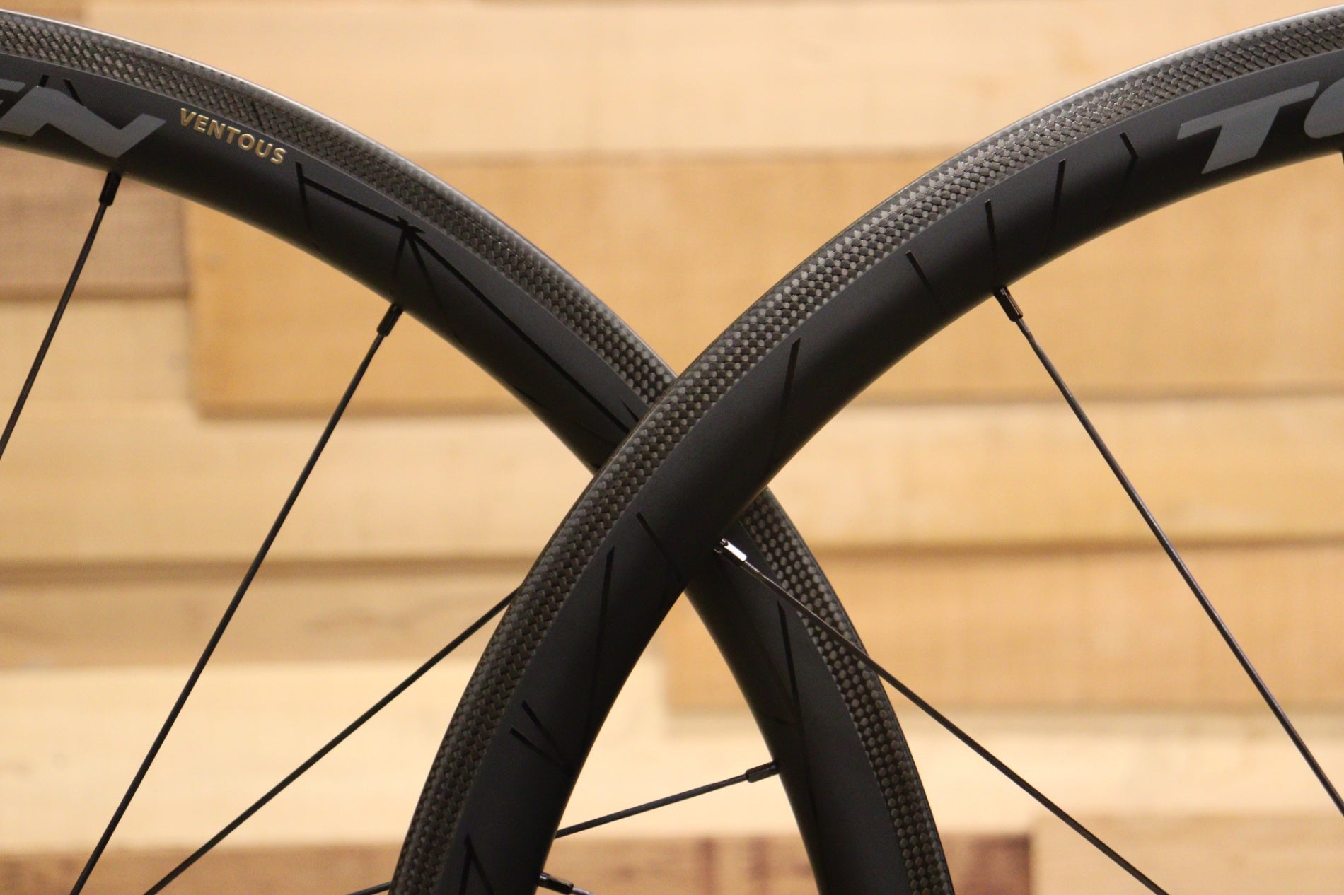 トーケン TOKEN ヴェントス ゼニス VENTOUS ZENITH カーボン