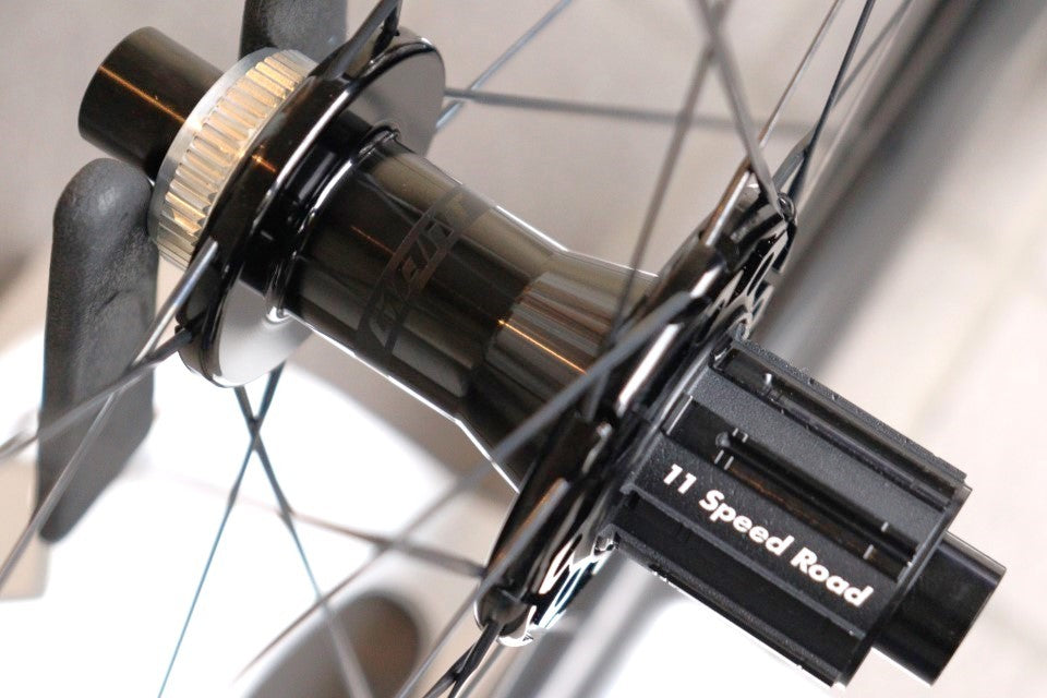 ジャイアント GIANT SLR1 50 DISC カーボン チューブレスレディ