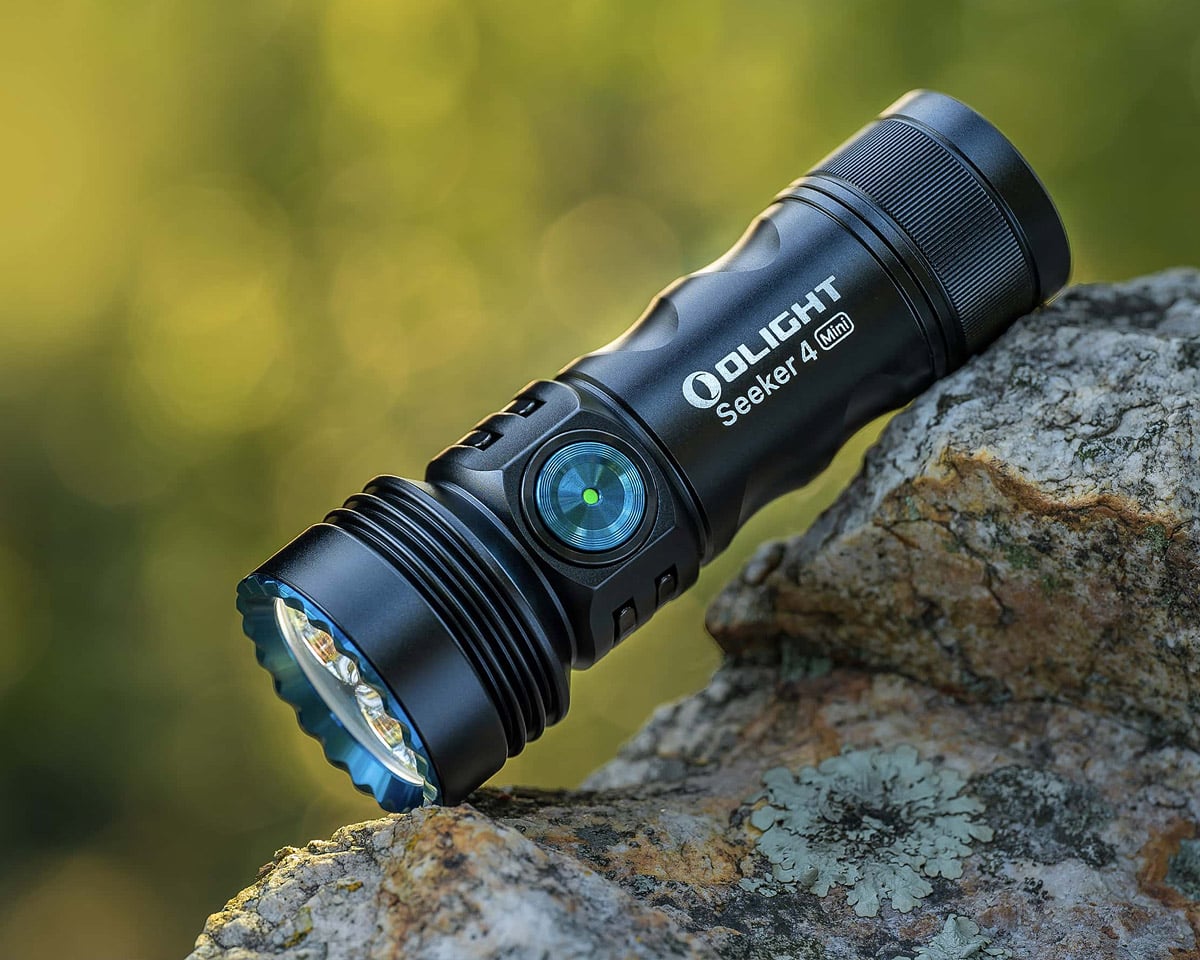 Olight Seeker 4 Mini UV & White Flashlight | WERD