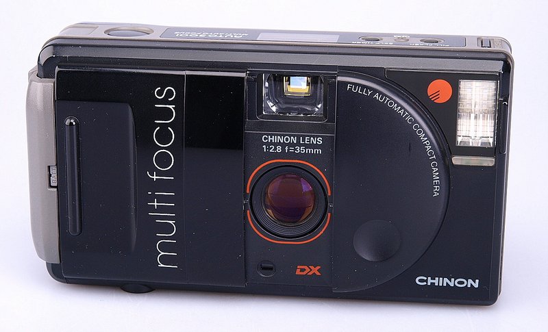 Chinon Multi Focus Auto 3001 Multi Autofocus compact camera