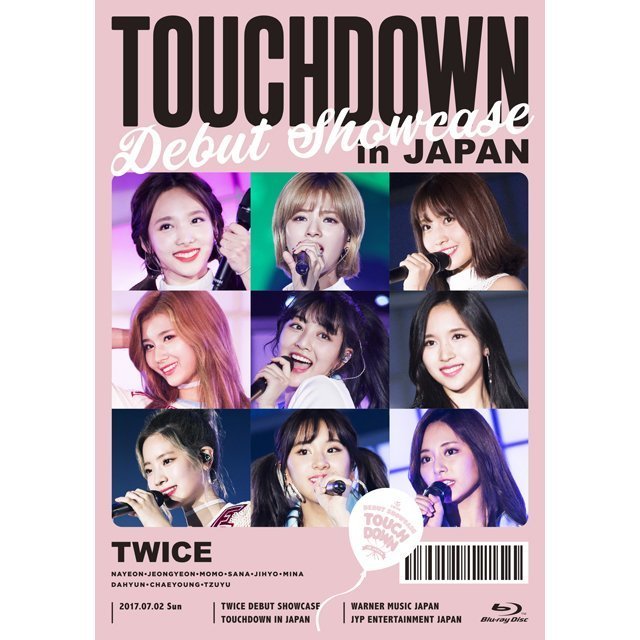 TWICE「TWICE DEBUT SHOWCASE “Touchdown in JAPAN”（ONCE JAPAN限定盤