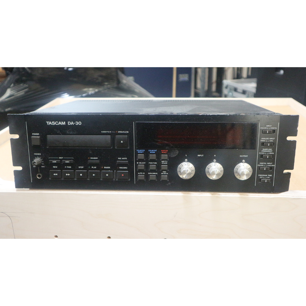 Tascam DA-30 – Buy now from 10Kused