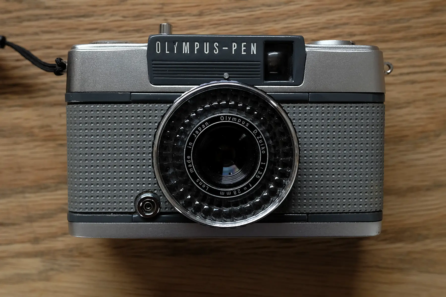 Olympus Pen EE-2 Review - Adventures in Half Frame Part 1 - by