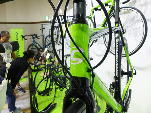 CANNONDALE 2018 SUPERSIX EVO HI-MOD DISC DURAACE ROADBIKE