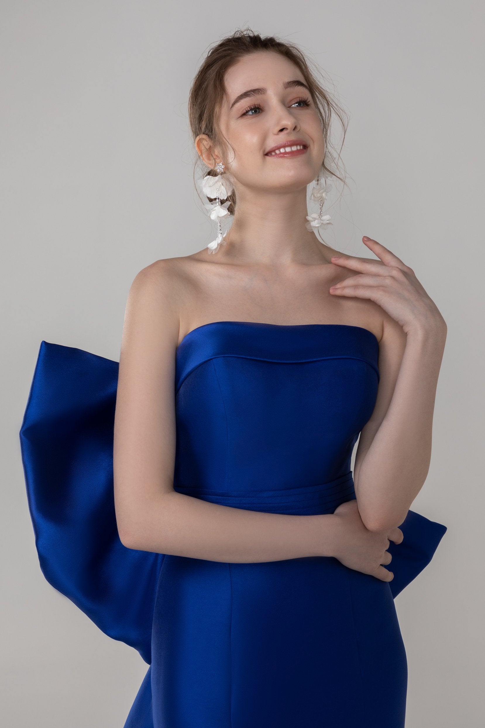 CW2521 詳細 | ウエディングドレスを格安で探すならCOCOMELODY