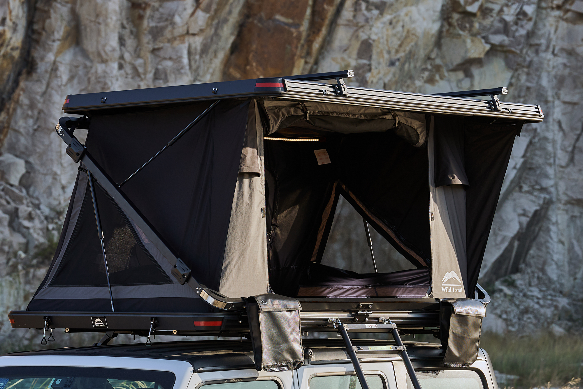 Wild Landワイルドランド ロッククルーザー