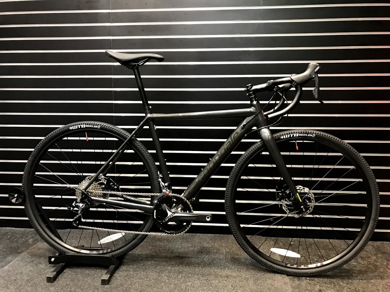 2019 CAADX Tiagra SE | キャノンデール横浜