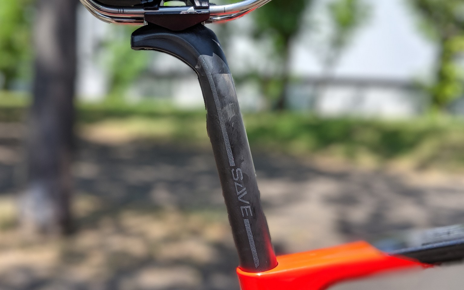 SAVEカーボンシートポストで快適なライドを！ | キャノンデール横浜