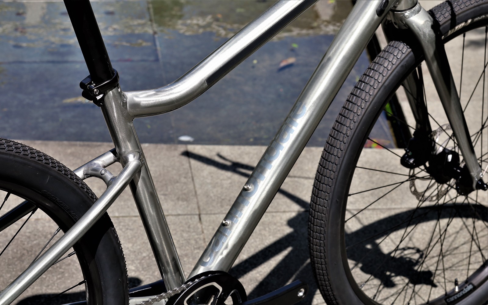 サマープライスドロップ対象】Treadwellは街乗りに最適