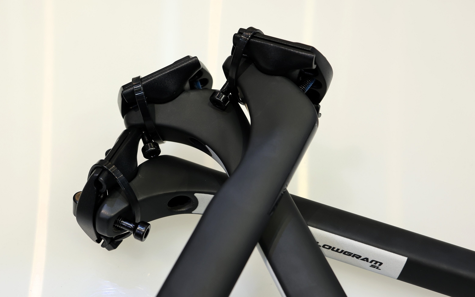 27KNØTカーボンシートポスト 再入荷しました | キャノンデール横浜