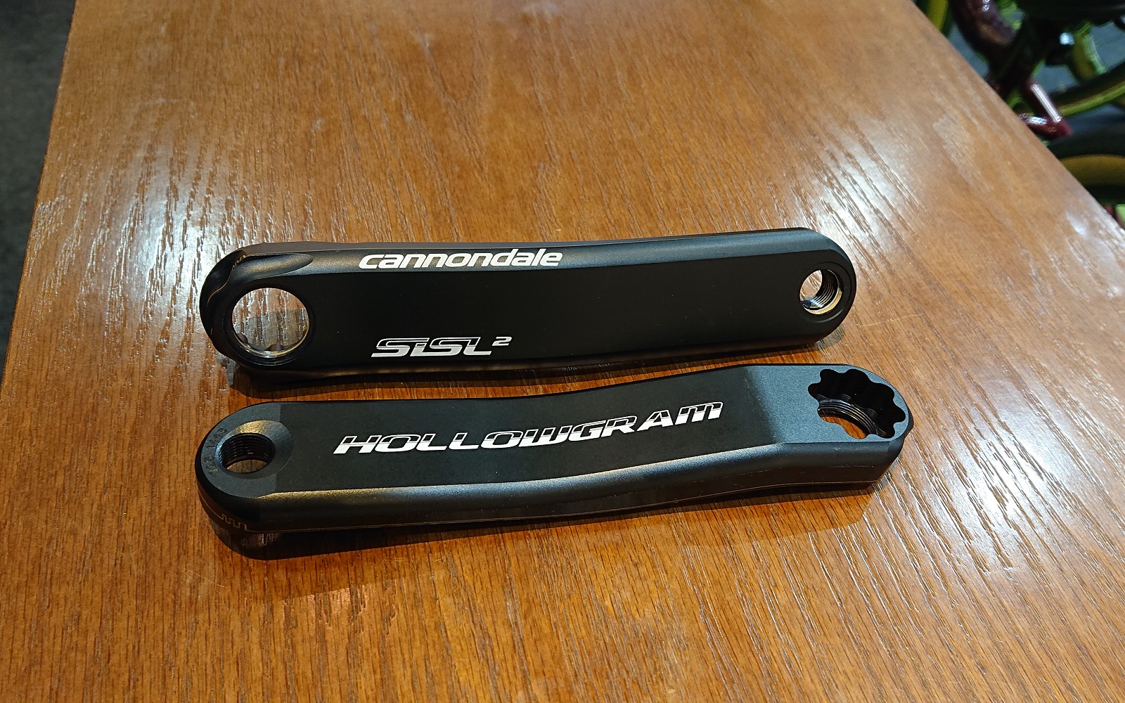 HOLLOWGRAM SISL2 CRANK | キャノンデール横浜