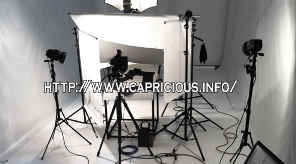 プロカメラマンが使う照明器具あれこれ | 写真撮る人鈴木遥介