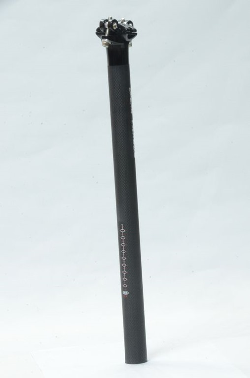 CZロングシートポスト カーボン – CARACLE -the innovative folding bike-