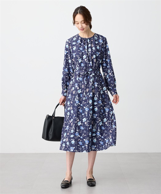 Vネックジャンパースカート A/C DESIGN BY ALPHA CUBIC｜クロスプラス