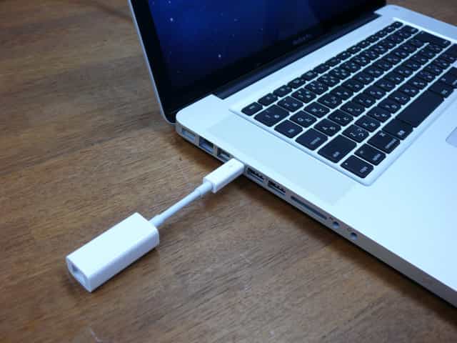 Apple Thunderbolt – FireWireアダプタを使ってみた！ – アキバの