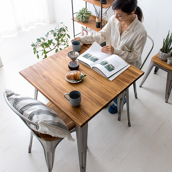 2人用 Lewis(ルイス) 76×76cm ダイニングテーブル単体 | 家具