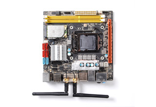 ZOTAC H67-ITX WiFi | ZOTAC マザーボード Intel H67チップセット