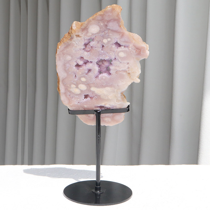 秘蔵コレクション】ピンクアメジスト原石（台座付き）-142水晶