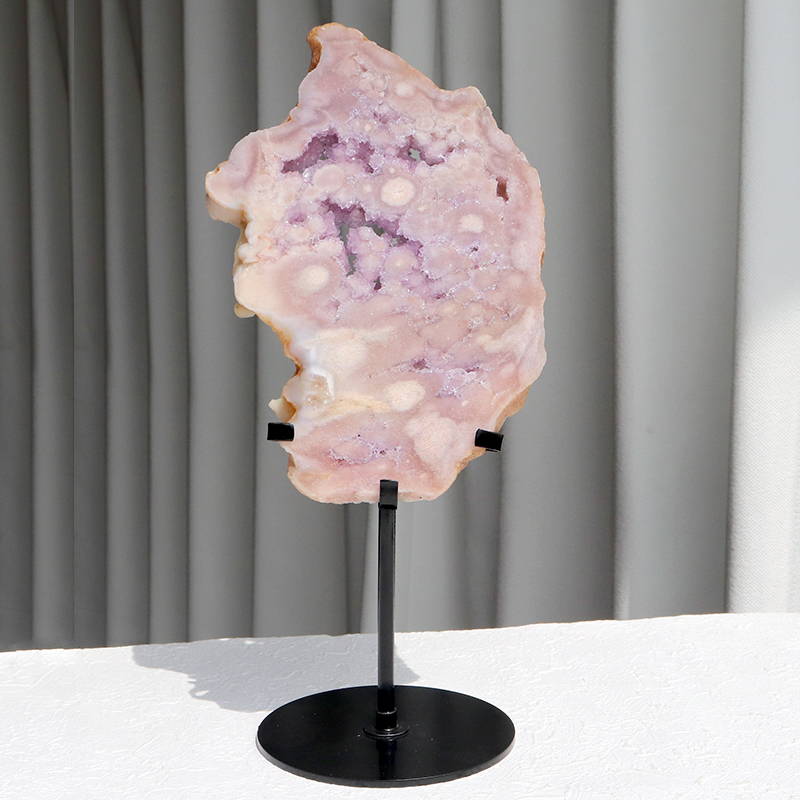秘蔵コレクション】ピンクアメジスト原石（台座付き）-142水晶