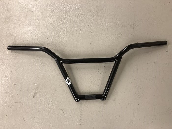 Animal Foursome Bar - BMX SHOP CAVE