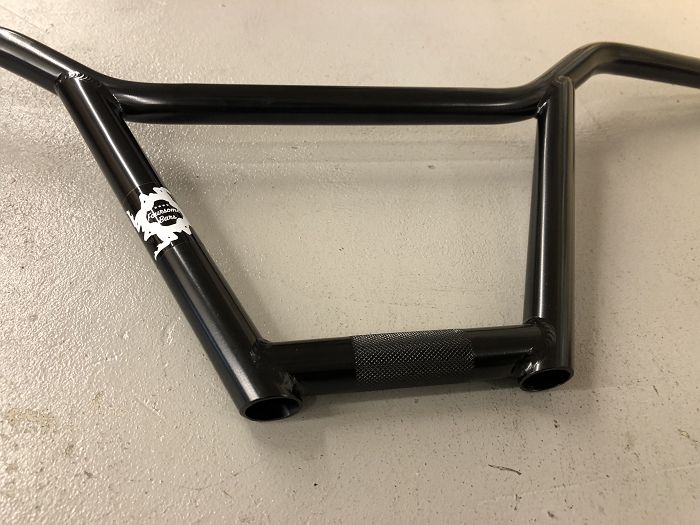 Animal Foursome Bar - BMX SHOP CAVE