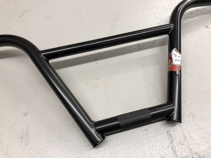 S&M Fu Bar - BMX SHOP CAVE