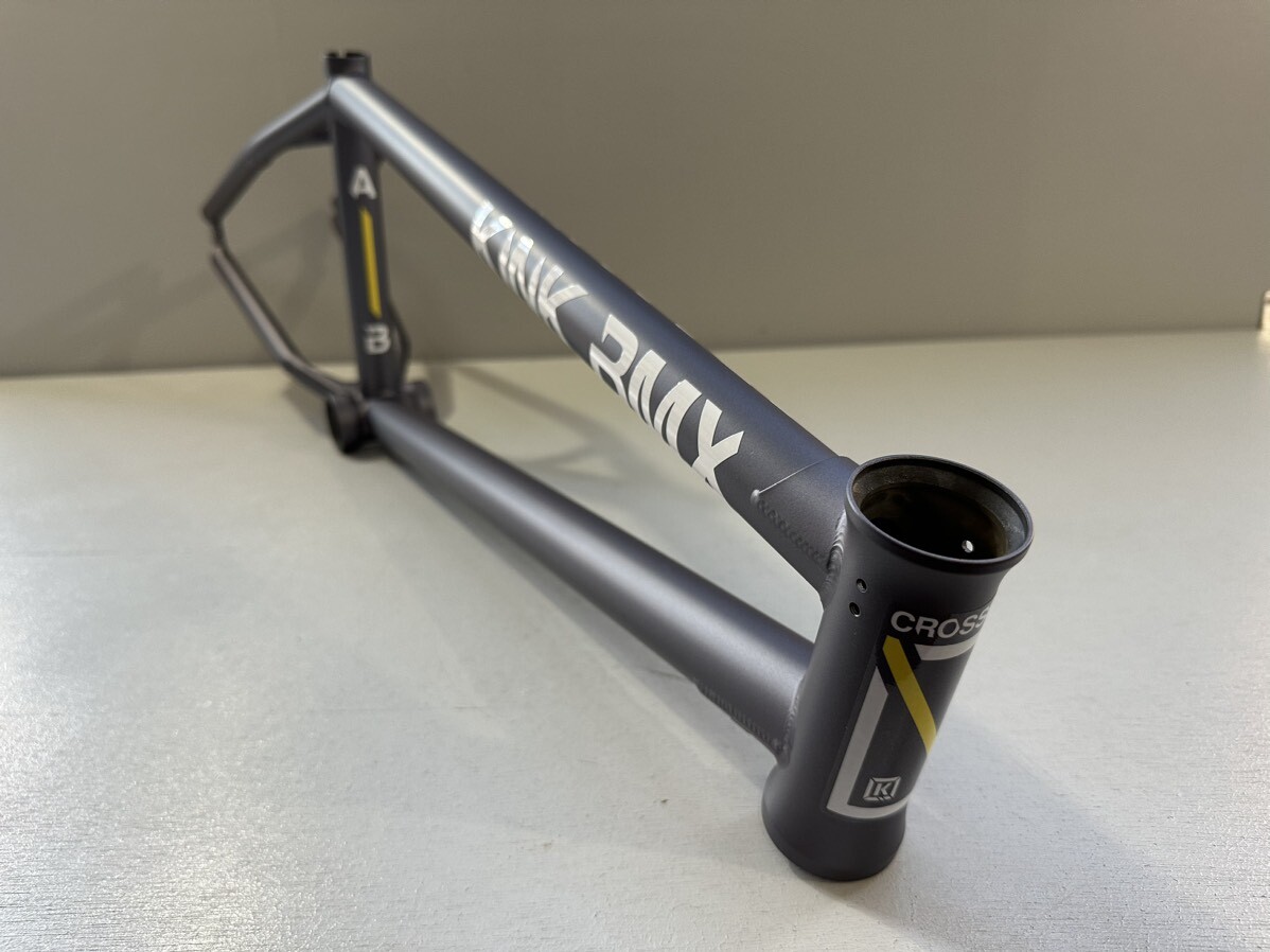 Kink Crosscut Frame [20.5
