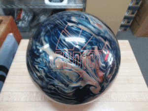 ヴァーディクトハイブリッド - 中古ボール・リサイクル品 ￥4,800円