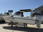 中古艇情報 ヤマハ F.A.S.T26EX 300馬力ホワイトバージョン搭載、法定