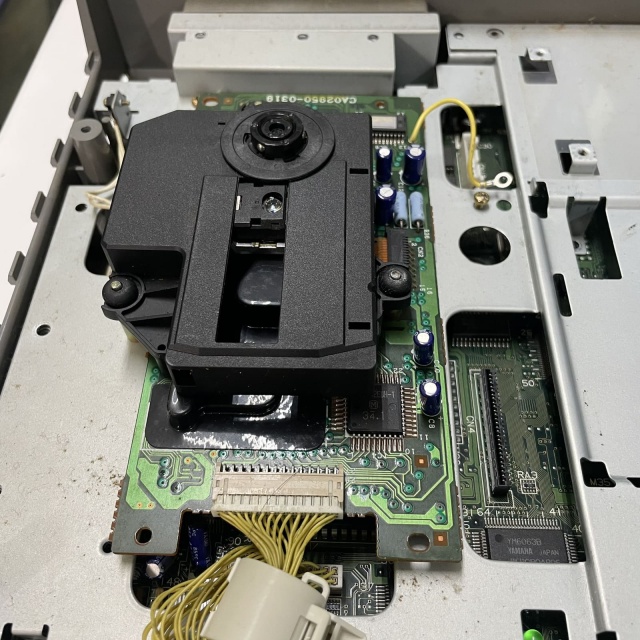 BEEP修理班】FM TOWNS MARTY モデル2の電源修理とオーバーホールをしま