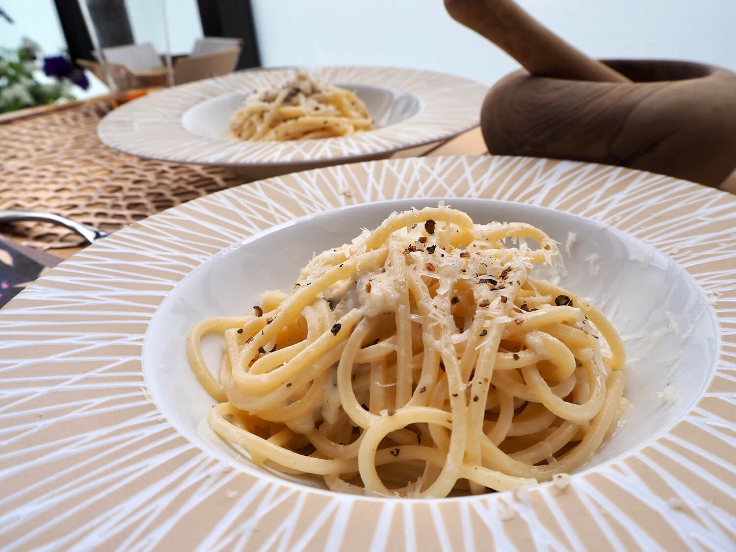 キタッラのカーチョ・エ・ぺぺ（ペコリーノ・ロマーノと黒胡椒