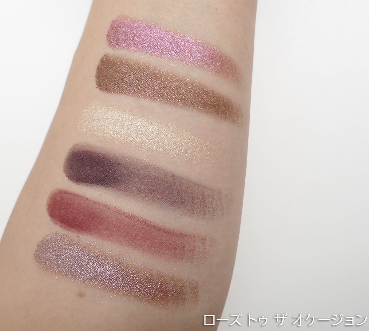 M・A・C×クリスマスコフレ2024】メイクブラシセットやアドベント